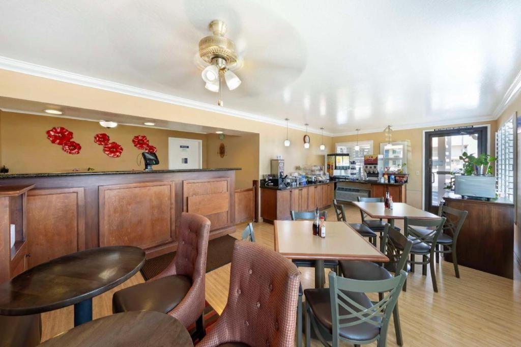 Best Western Hanford Inn Eksteriør billede